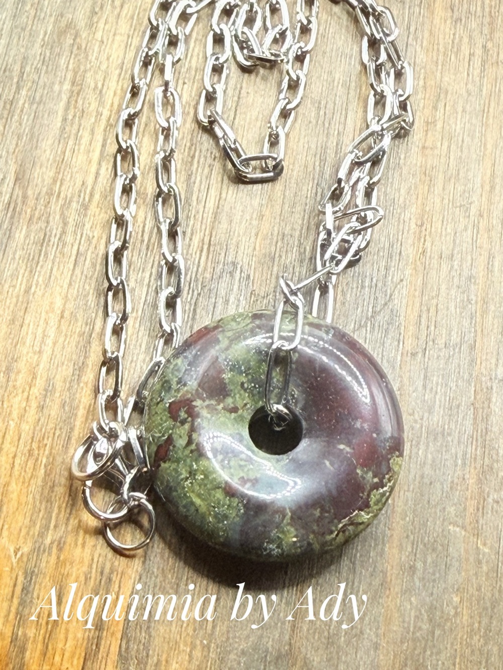 Back to campus +OLIVE BLOODSTONE agate medallion CHUNKY SILVER chain necklace